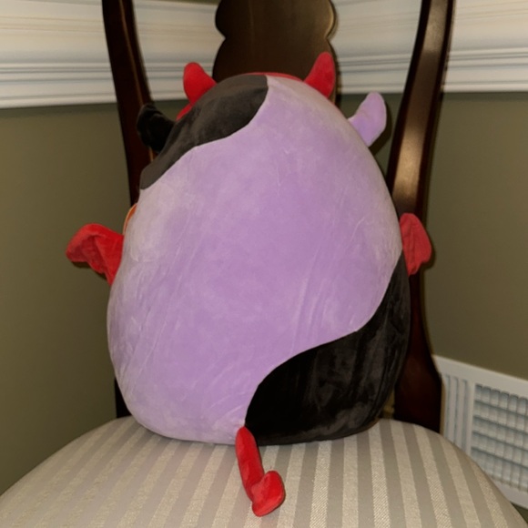 12” Alexie the Cow Devil NWT Squishmallow - Picture 2 of 3